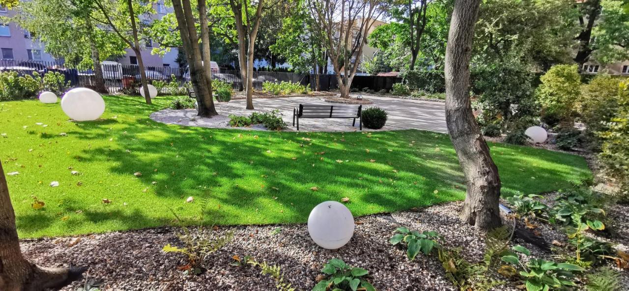 City Garden Apartment Wroclaw Bagian luar foto